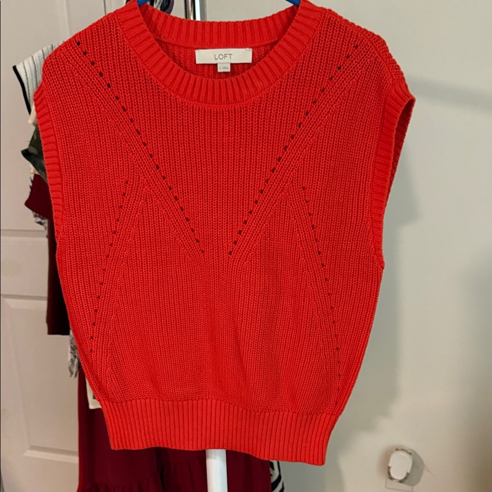 LOFT Women's Vibrant Coral Sleeveless Sweater
